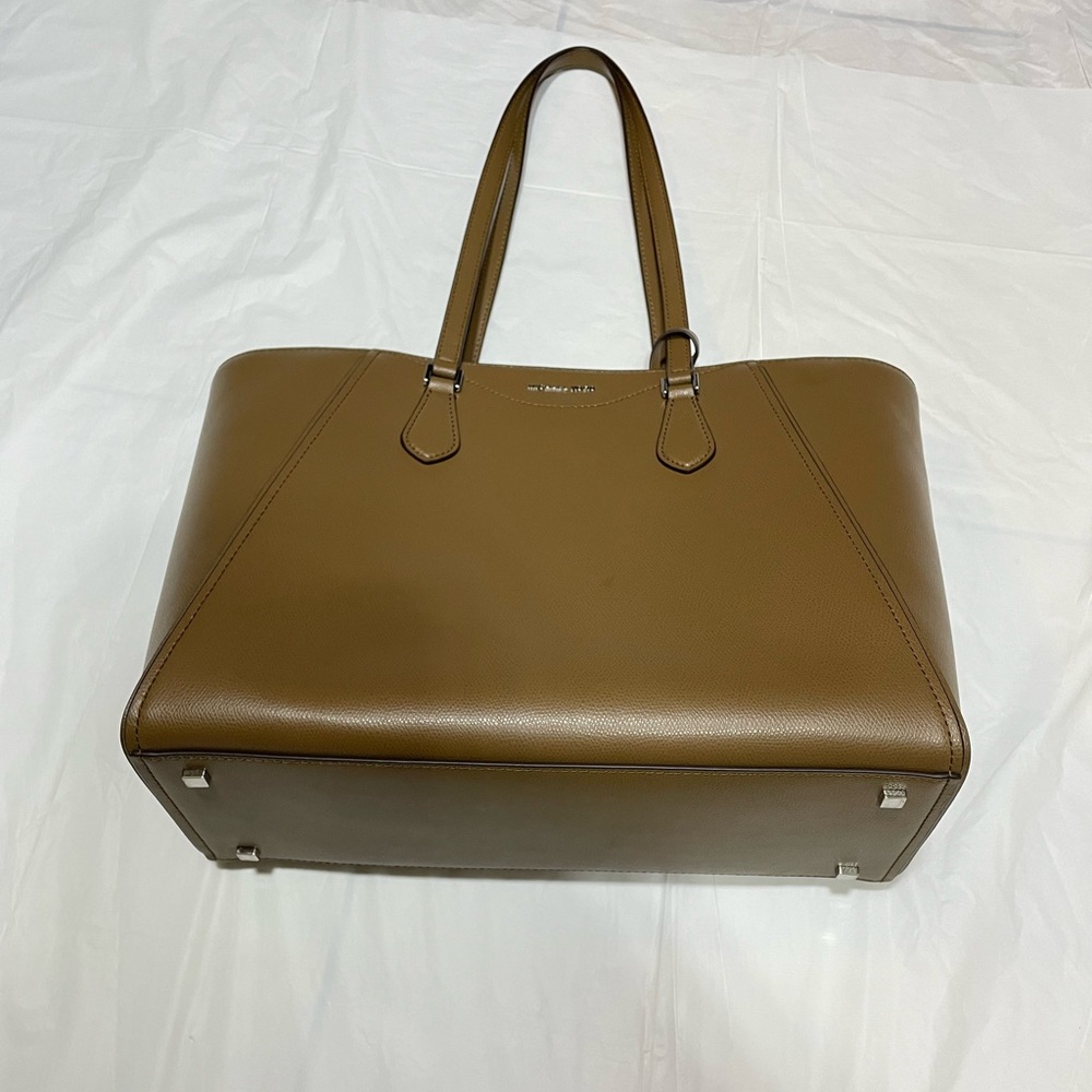 Michael Kors Tan Leather Handbag
